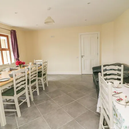 Malachys Rest By Trident Homes Holiday home *